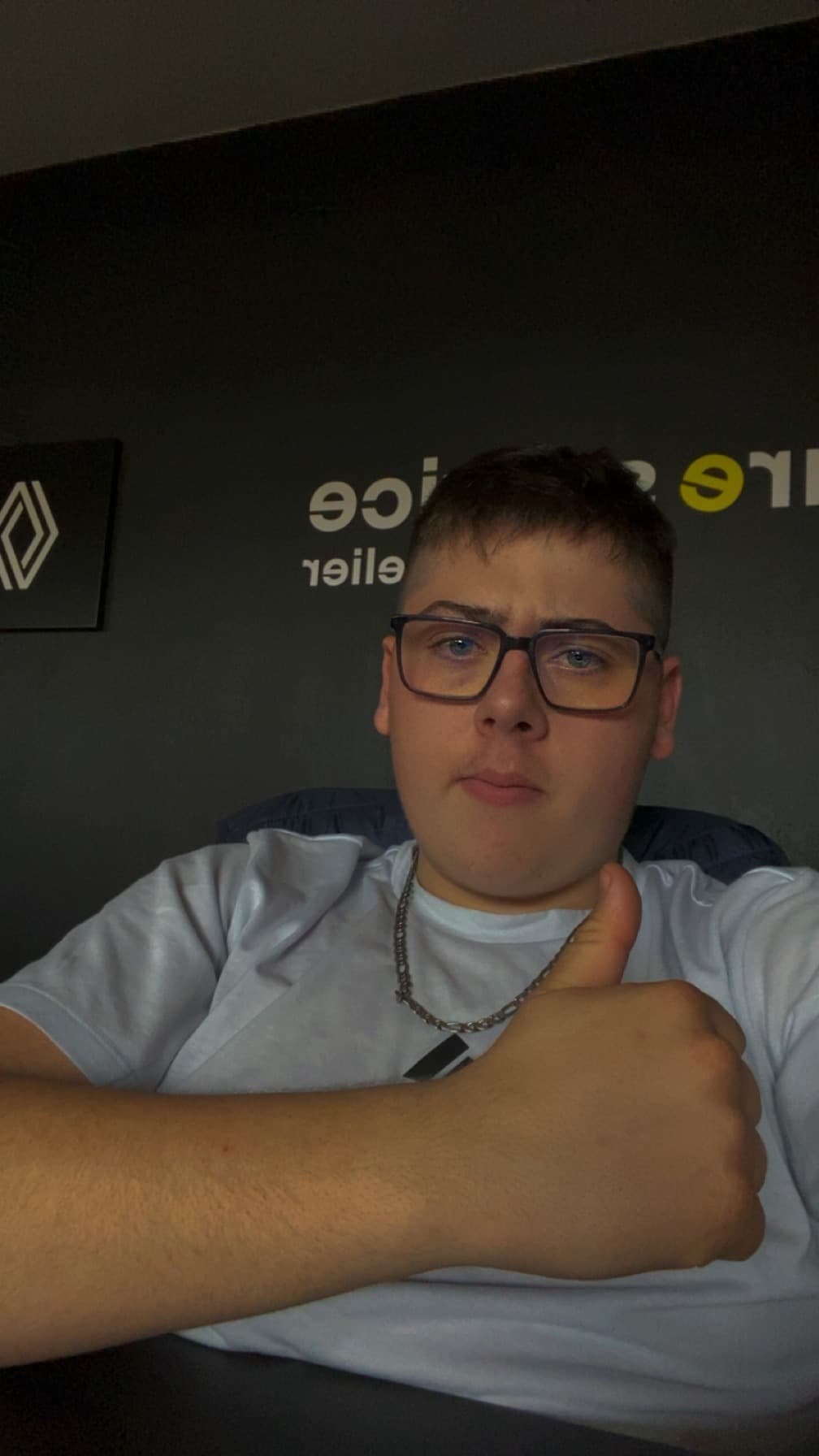 Youness - Rencontre Asiatique à Lanna Profil de Youness, 28 ans, Rencontre Asiatique à Lanna (Valais)