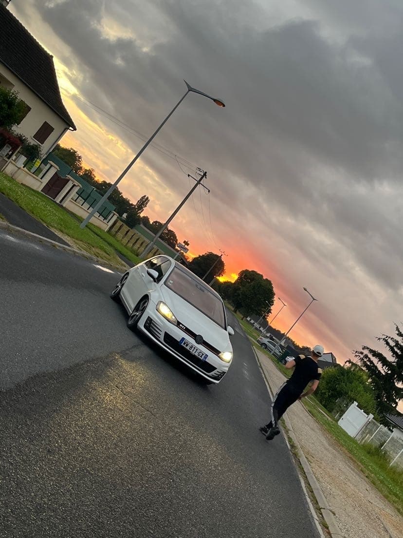 Jawed - Rencontre Asiatique à Vulliens Profil de Jawed, 25 ans, Rencontre Asiatique à Vulliens (Fribourg)