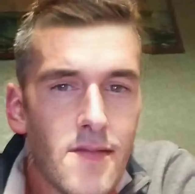 Nohan - Rencontre Asiatique à Schönenberg ZH Profil de Nohan, 27 ans, Rencontre Asiatique à Schönenberg ZH (Zurich)