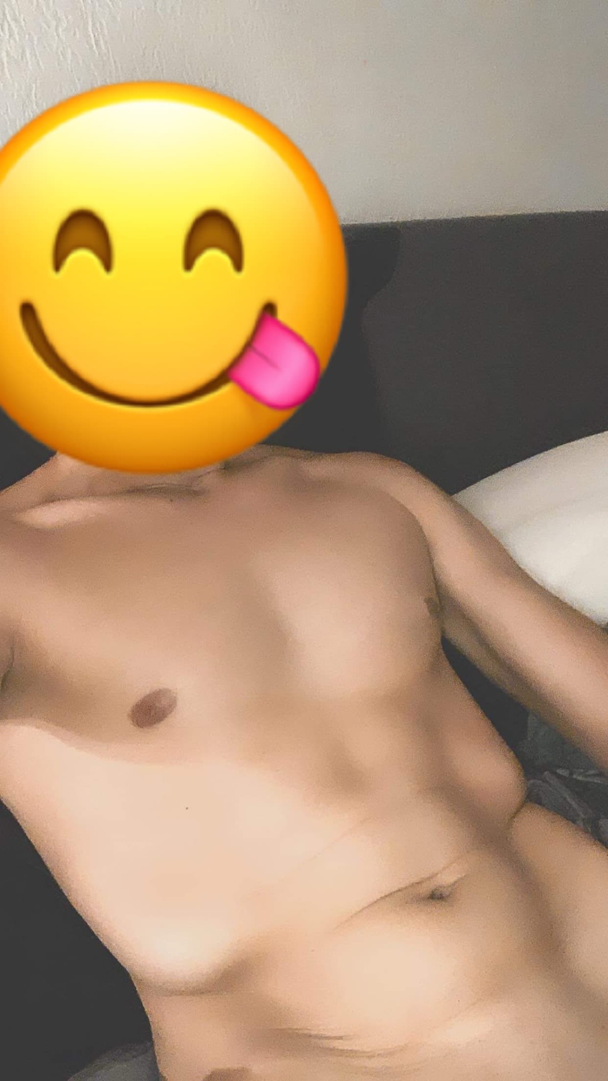 Elios - Rencontre Asiatique à Fétigny Profil de Elios, 24 ans, Rencontre Asiatique à Fétigny (Fribourg)