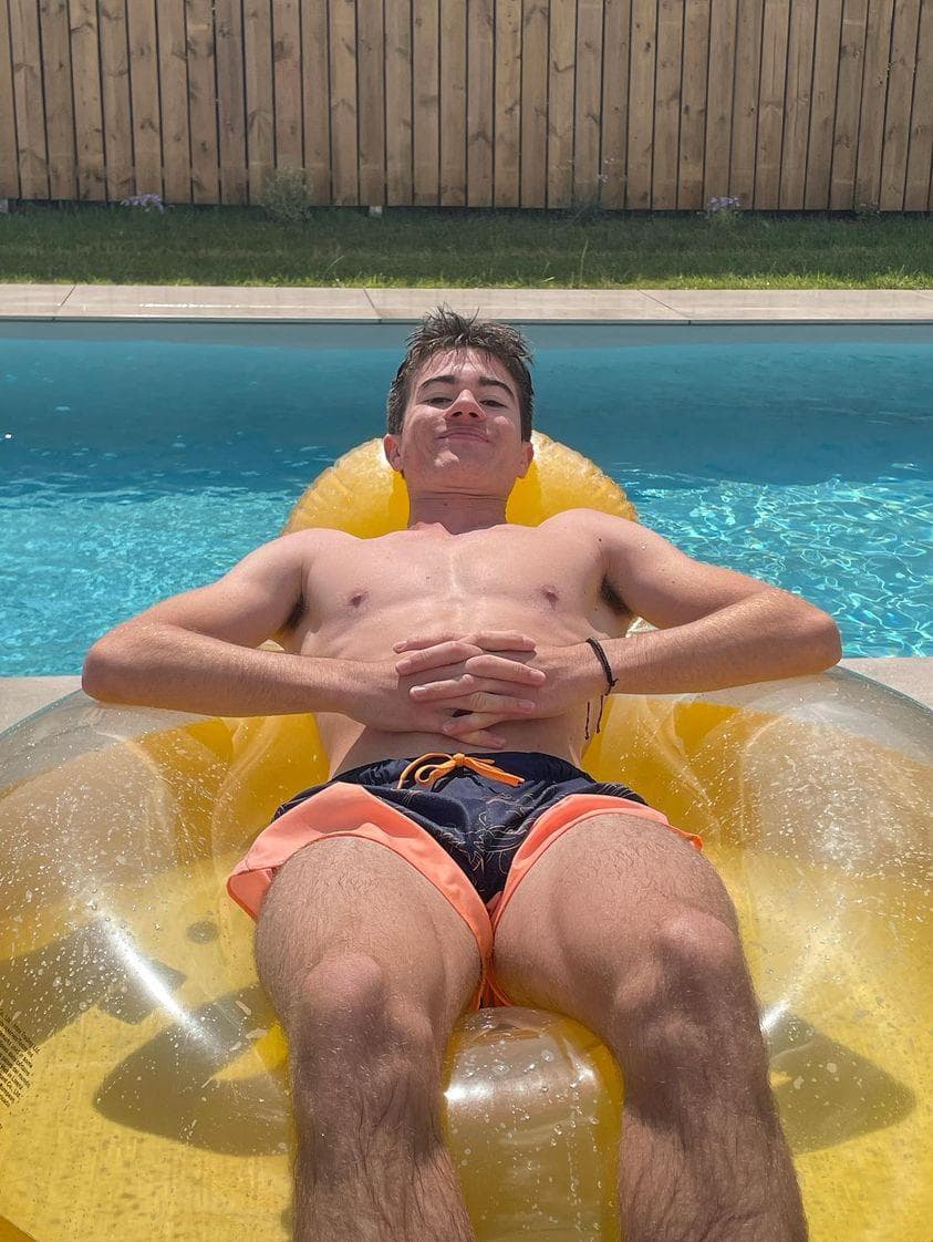 Profil de Charly, 45 ans, Rencontre Asiatique à Alpnachstad (Obwald)