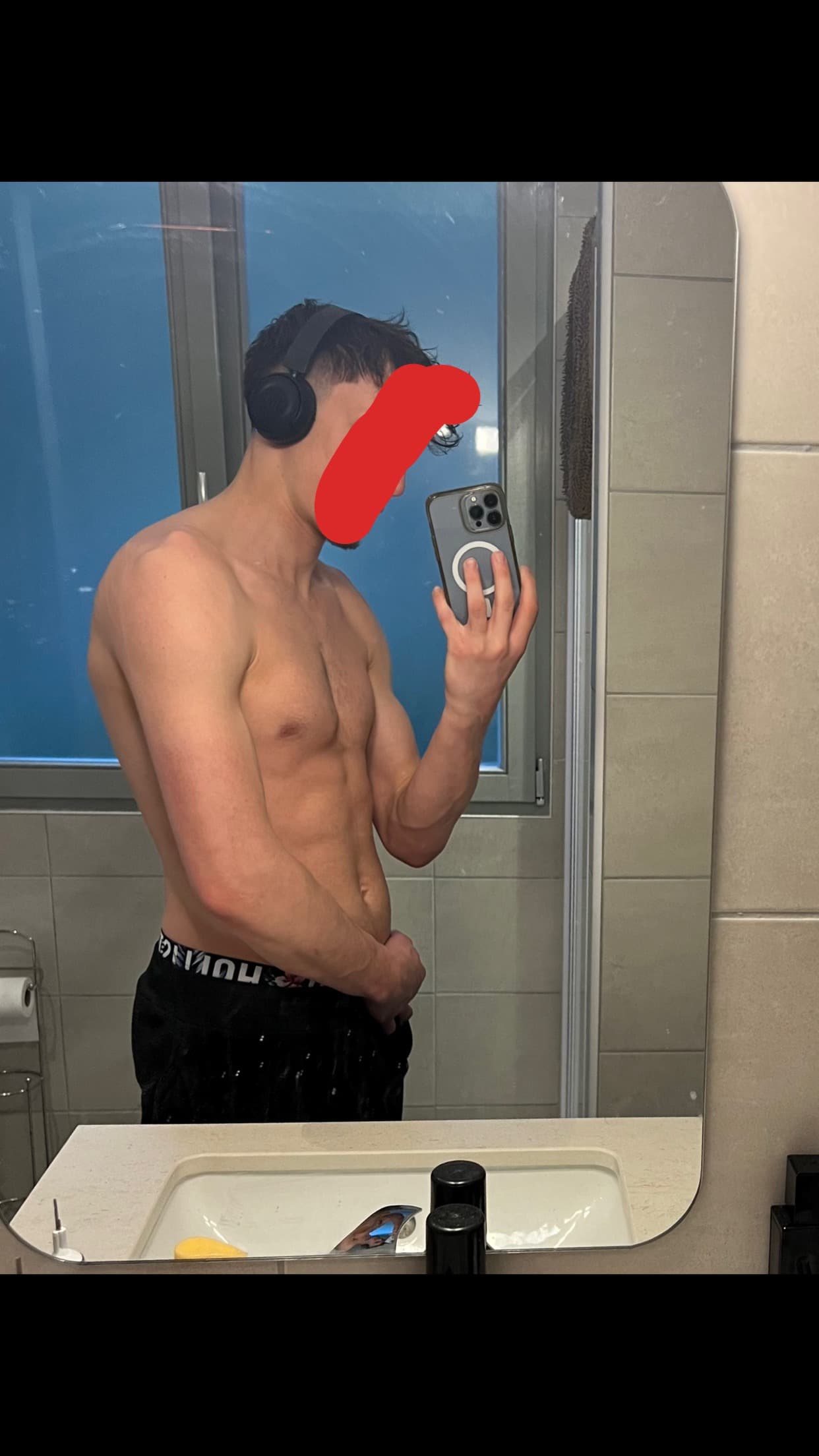 Adriel - Rencontre Asiatique à Langwies Profil de Adriel, 32 ans, Rencontre Asiatique à Langwies (Grisons)