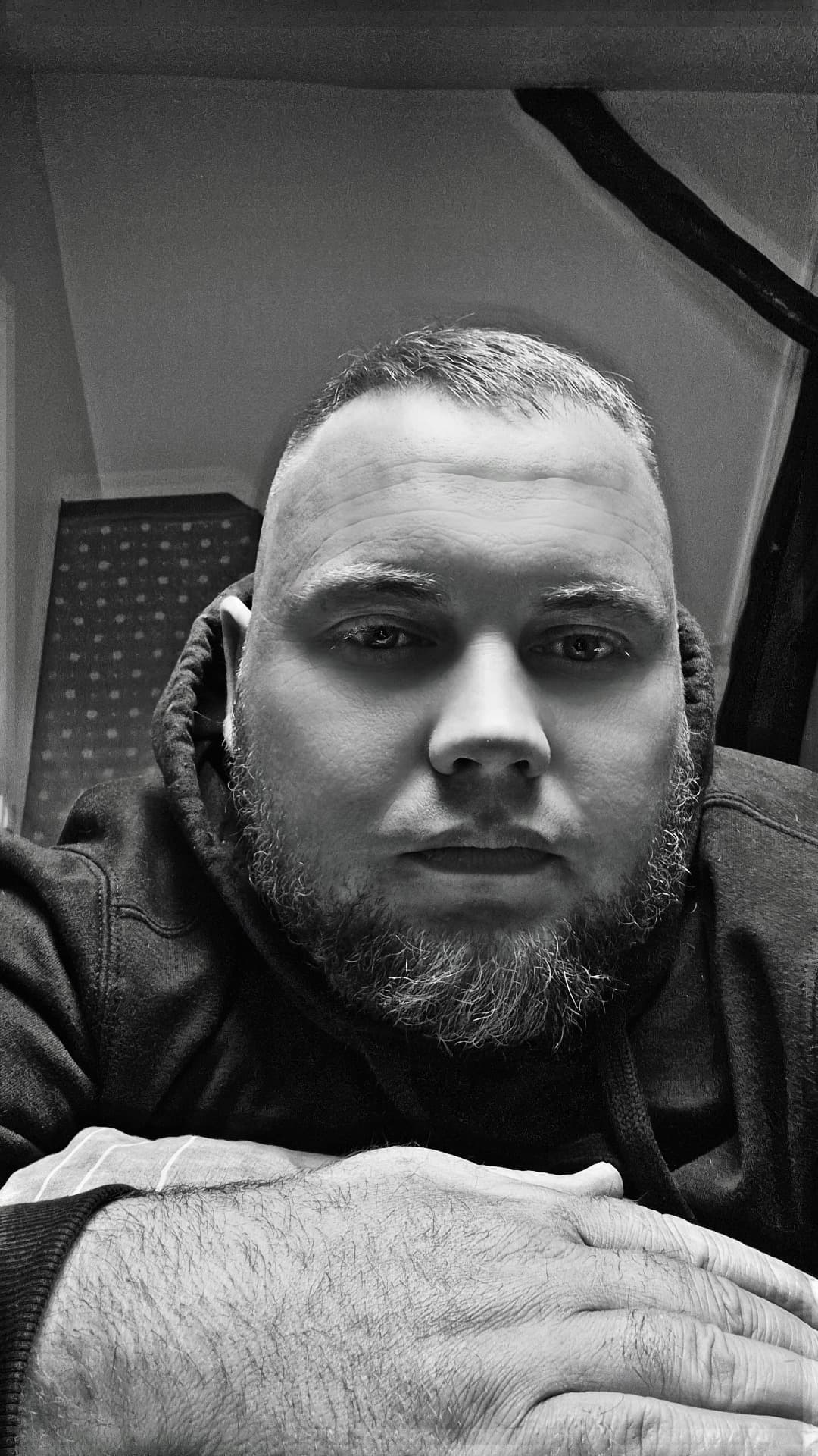 Anas - Rencontre Asiatique à Bilten Profil de Anas, 27 ans, Rencontre Asiatique à Bilten (Glaris)