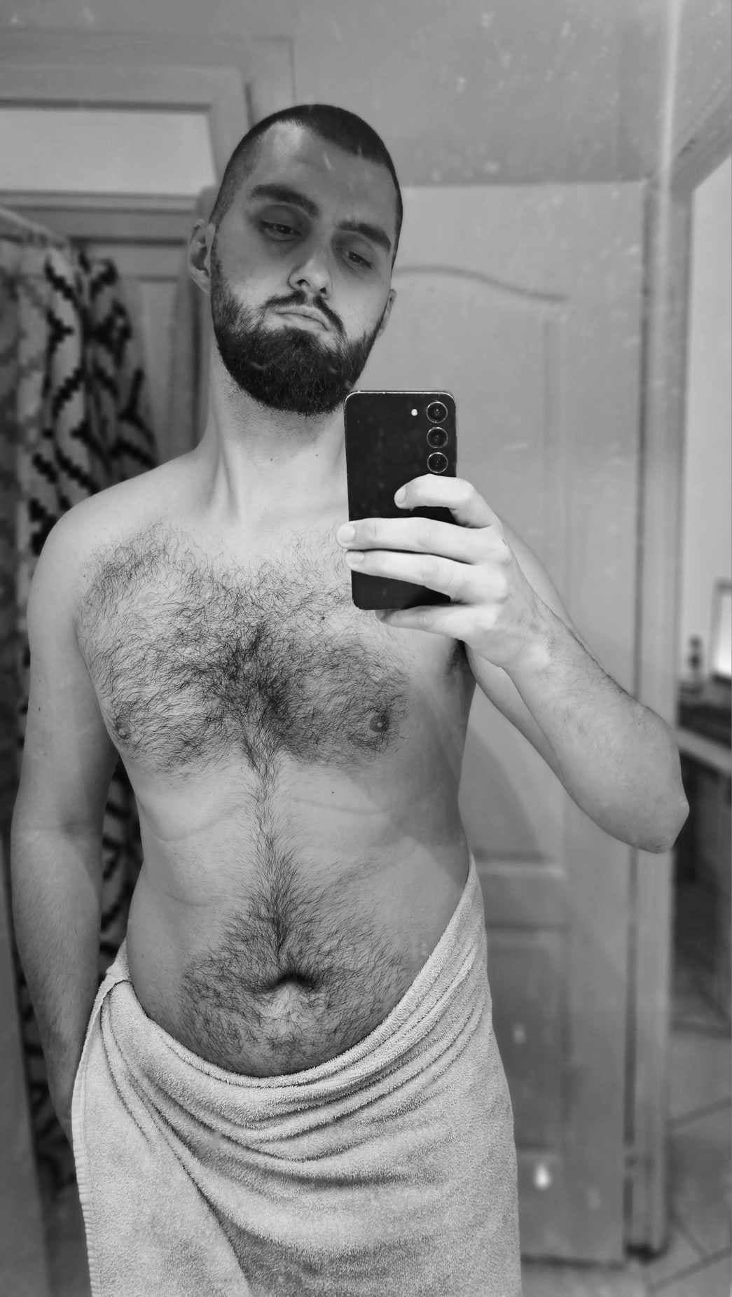 Mustafa - Rencontre Asiatique à Roche-d'Or Profil de Mustafa, 27 ans, Rencontre Asiatique à Roche-d'Or (Jura)