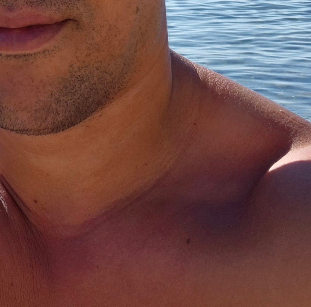 Ernest - Rencontre Asiatique à Brontallo Profil de Ernest, 25 ans, Rencontre Asiatique à Brontallo (Tessin)