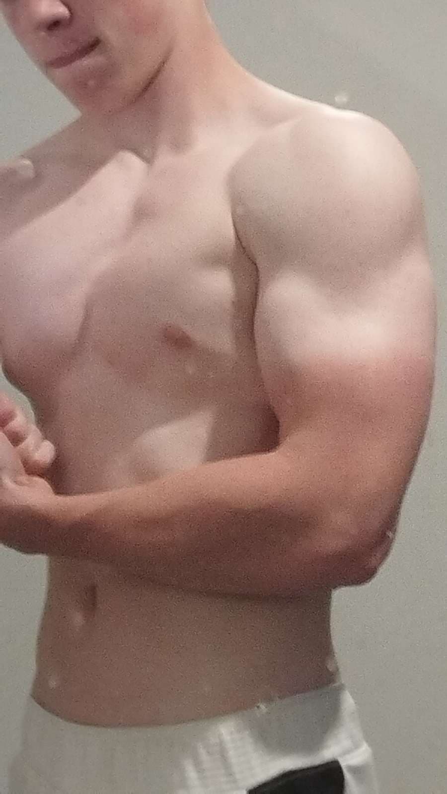 Ugo - Rencontre Asiatique à Alpthal Profil de Ugo, 32 ans, Rencontre Asiatique à Alpthal (Schwytz)