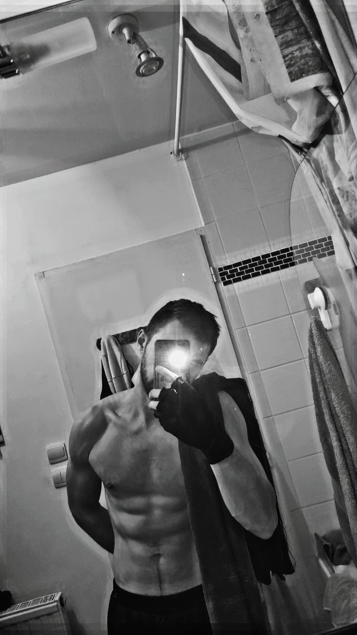 Isaak - Rencontre Asiatique à Sax Profil de Isaak, 31 ans, Rencontre Asiatique à Sax (Saint-Gall)