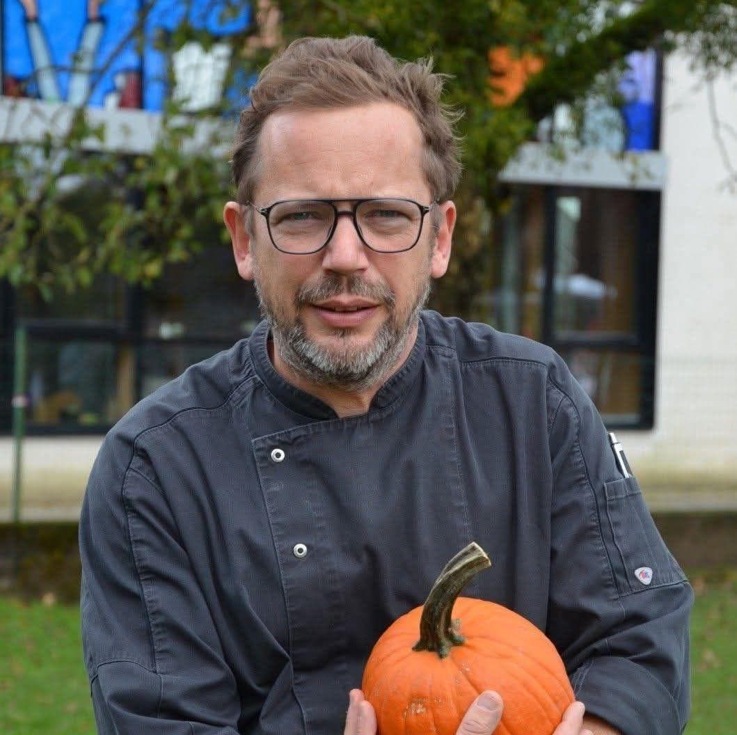 Amar - Rencontre Asiatique à Gächlingen Profil de Amar, 32 ans, Rencontre Asiatique à Gächlingen (Schaffhouse)